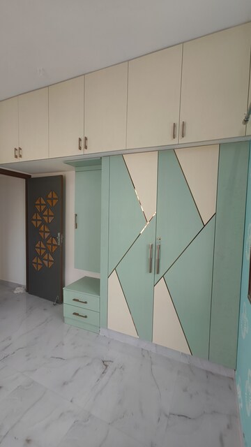 Room in 3 BHK Apartment at Pallavaram – for Sale