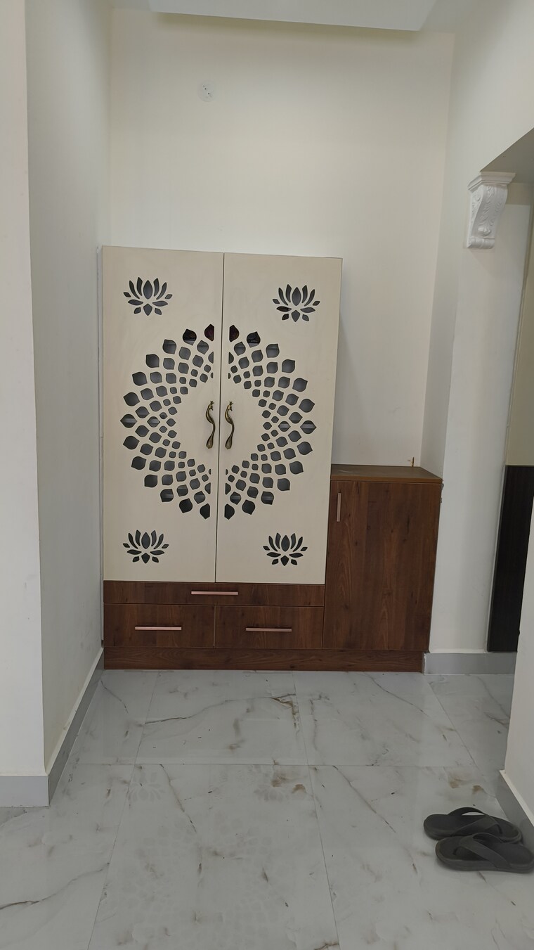 Room, pallavaram 2 Bedroom 800 Sq.Ft. Apartment In Pallavaram Chennai 9151626