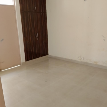 Room in 2 BHK Apartment at Ascent Sevy Ville De Phase II, Sehani Khurd – for Rent