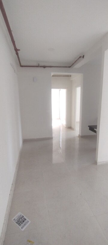 Room in 2 BHK Apartment at Sector 37d – for Rent