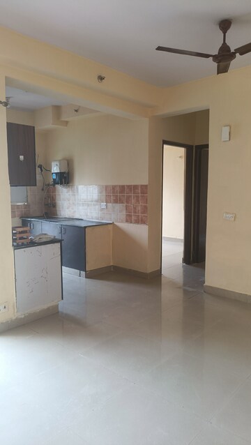 Room in 2 BHK Apartment at Aims Golf City, Sector 75 – for Rent