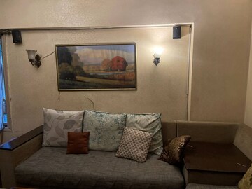 Living Room in 2 BHK Apartment at Andheri West – for Rent