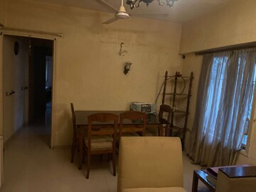Living Room in 2 BHK Apartment at Andheri West – for Rent