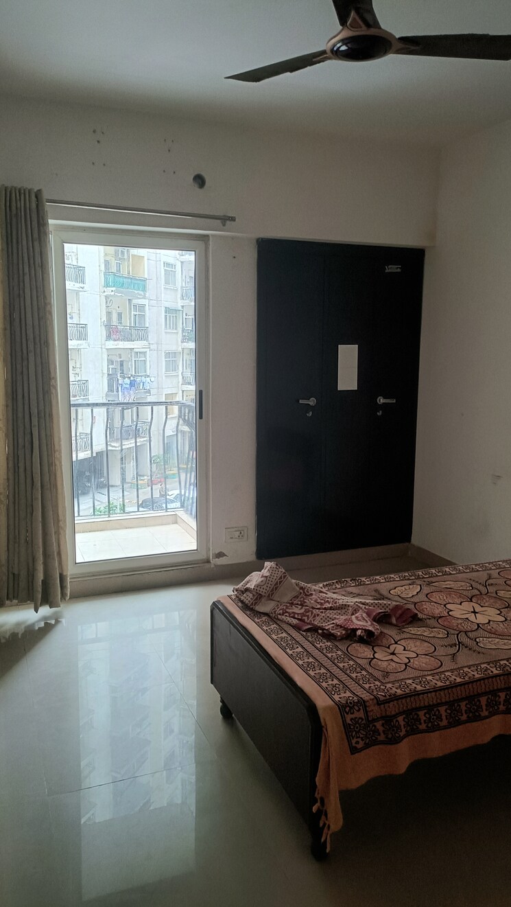 Room, maxblis-white-house 2 Bedroom 990 Sq.Ft. Apartment In Sector 75 Noida 9151694