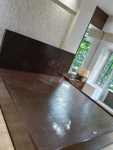 Furnished Amenities in 2 BHK Apartment at Silver Mist CHS, Versova – for Rent
