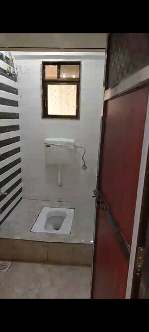 Bathroom in 1 BHK Apartment at Baccha Bismillah Tower, Byculla – for Sale