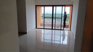 Room in 2.5 BHK Apartment at Magarpatta Riverview City, Loni Kalbhor – for Rent