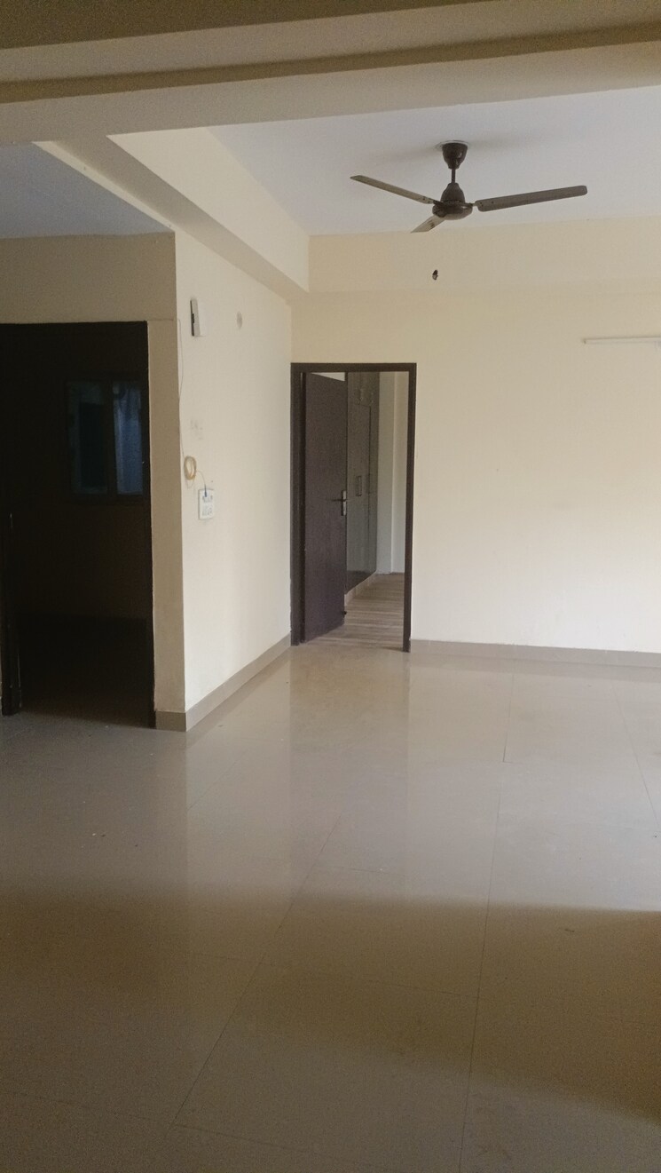 Room, gardenia-gateway 3 Bedroom 1700 Sq.Ft. Apartment In Sector 75 Noida 9151724