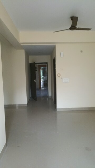 Room in 3 BHK Apartment at Gardenia Gateway, Sector 75 – for Rent