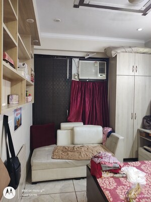 Furnished Amenities in 3 BHK Builder Floor at Mehrauli – for Sale