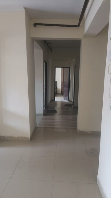 Room in 3 BHK Apartment at Gardenia Gateway, Sector 75 – for Rent