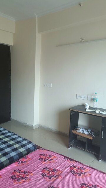 Furnished Amenities in 3 BHK Apartment at Gardenia Gateway, Sector 75 – for Rent