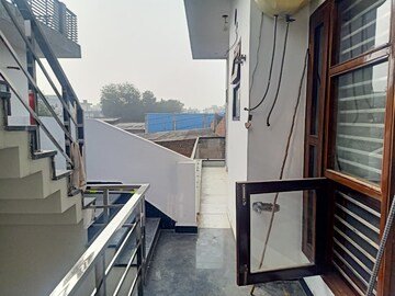 Corridor in 3.5 BHK Villa at Sector 18 – for Rent