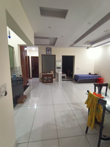 Living Room in 3.5 BHK Villa at Sector 18 – for Rent