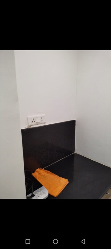 Furnished Amenities in  Office Space at Spaze Platinum Tower, Sector 47 – for Rent