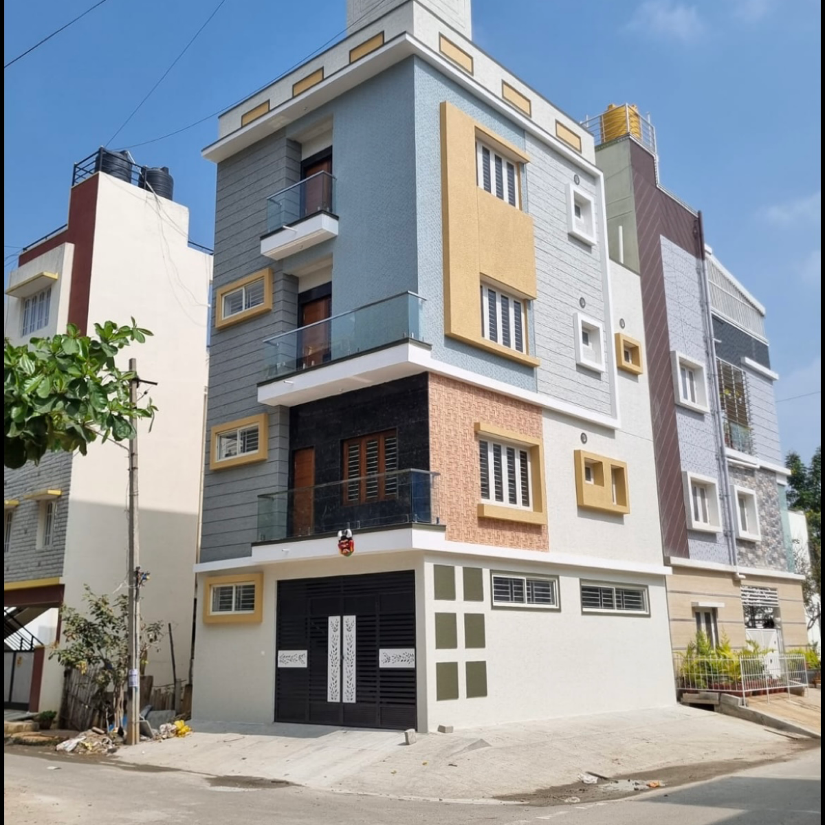 2 BHK + Pooja Room,Servant Room Villa For Sale in Vs Villa