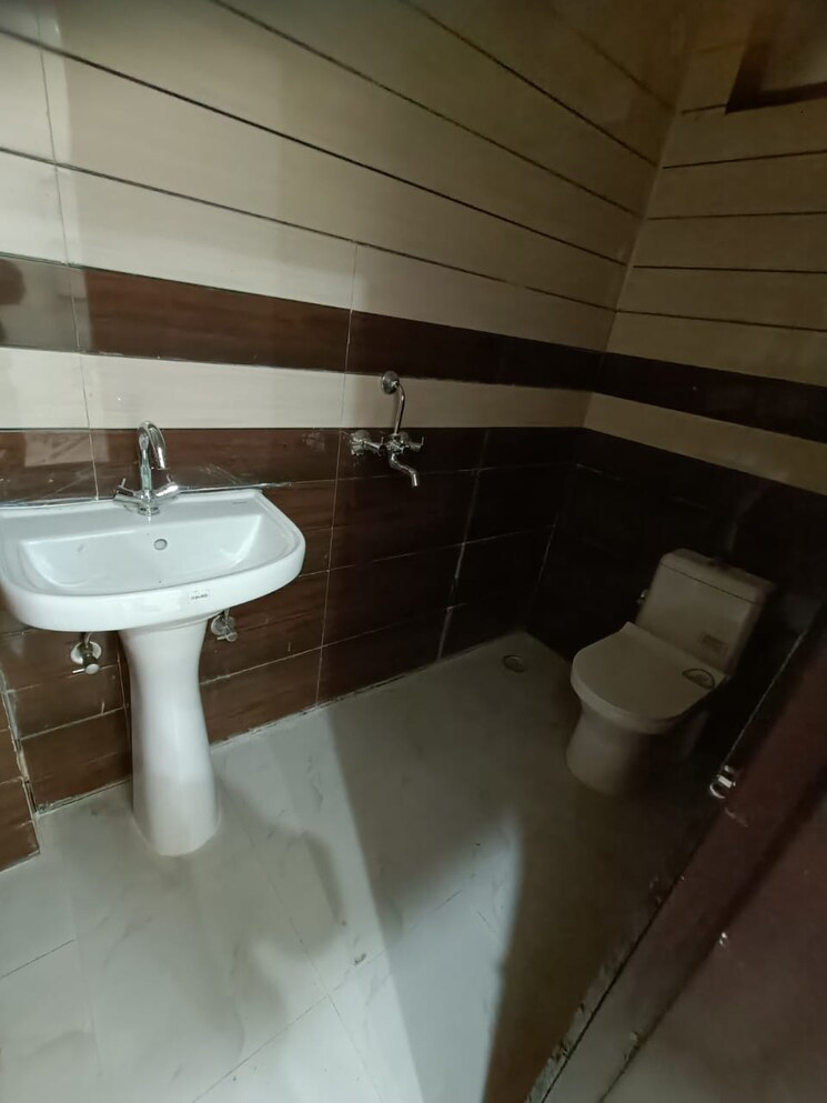 Team Area, sai-kunj-new-palam-vihar 2 Bedroom 585 Sq.Ft. Builder Floor In New Palam Vihar Phase 3 Gurgaon 9151818