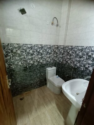 Bathroom in 2 BHK Builder Floor at Sai Kunj New Palam  vihar, New Palam Vihar Phase 3 – for Sale