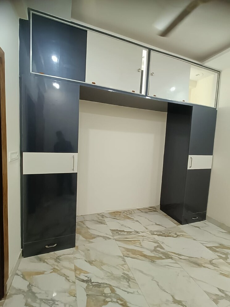 Kitchen, sai-kunj-new-palam-vihar 2 Bedroom 585 Sq.Ft. Builder Floor In New Palam Vihar Phase 3 Gurgaon 9151818