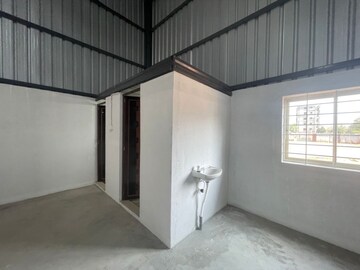 Room in  Warehouse at Kodathi – for Rent