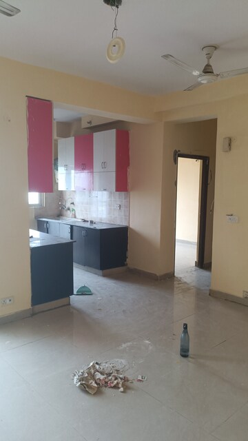 2 BHK Apartment For Rent in Gardenia Golf City, Sector 75