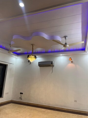 Furnished Amenities in 2 BHK Apartment at Ansal Plaza Sector-23, Sector 23 – for Rent