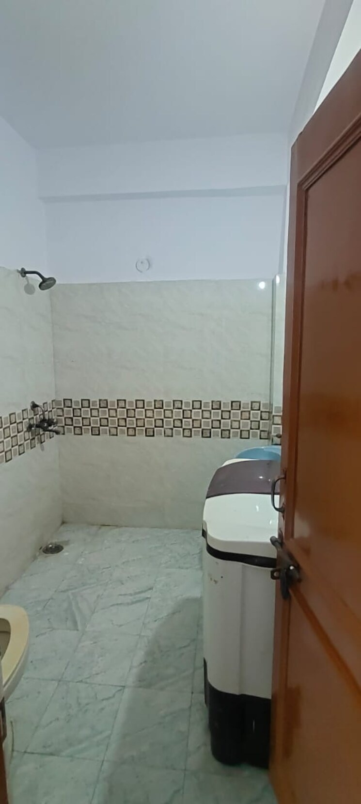Bathroom, gardenia-gateway 3 Bedroom 1595 Sq.Ft. Apartment In Sector 75 Noida 9151841