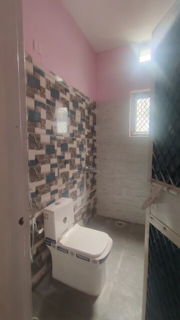 Bathroom in 2 BHK Builder Floor at Sector 23 – for Rent
