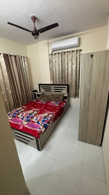 Bedroom in 2 BHK Apartment at Elegant Heritage, Viman Nagar – for Rent