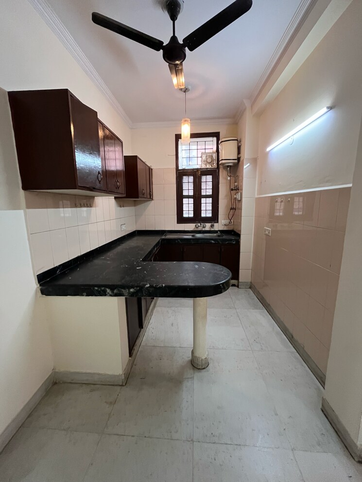 Kitchen, sushant-vyapaar-kendra 2 Bedroom 1454 Sq.Ft. Builder Floor In Dlf Phase iv Gurgaon 9151891