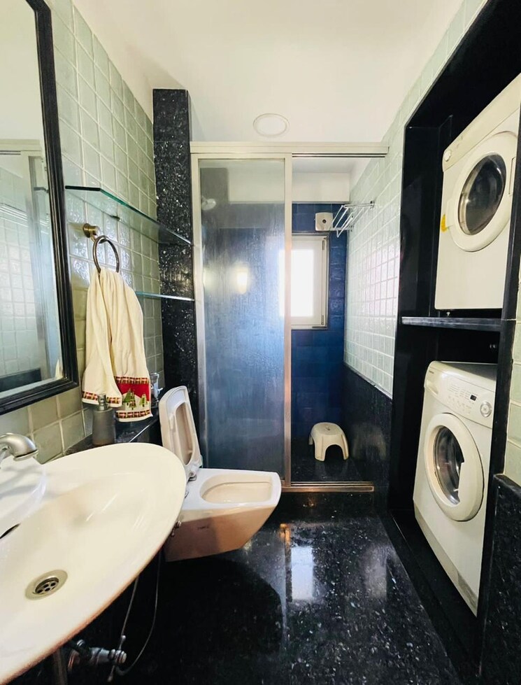 Bathroom, silver-palms-santacruz-west 2 Bedroom 750 Sq.Ft. Apartment In Santacruz West Mumbai 9151878