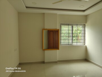 Room in 3 BHK Apartment at Coral Apartments Begumpet, Begumpet – for Rent