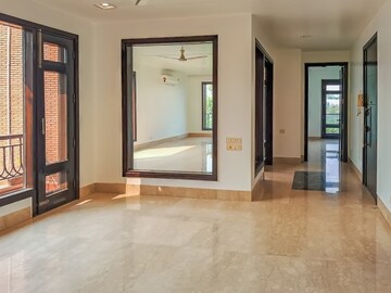 Room in 4 BHK Builder Floor at Anand Lok – for Rent