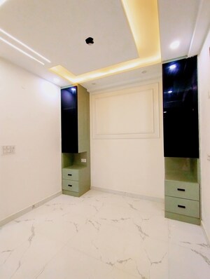 Bedroom in 2 BHK Builder Floor at Uttam Nagar West – for Sale