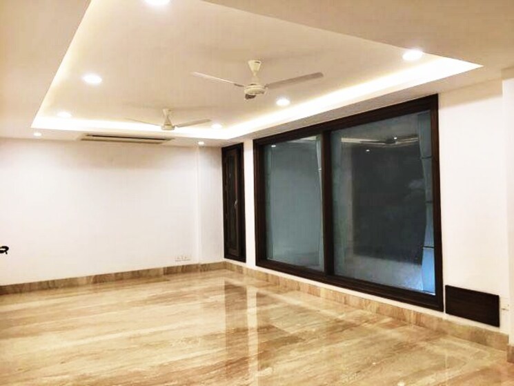 Room, anand lok 4 Bedroom 7100 Sq.Ft. Builder Floor In Anand Lok Delhi 9151895