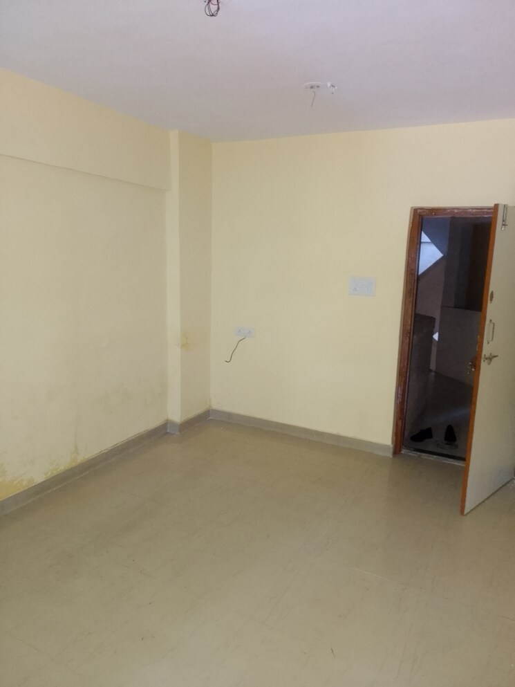 Room, mehta-amrut-angan-phase-ii 1 Bedroom 565 Sq.Ft. Apartment In Kalwa Thane 9151902