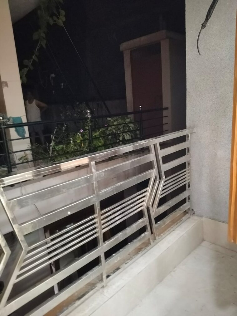 Balcony, govindpuri 1 Bedroom 368 Sq.Ft. Builder Floor In Govindpuri Delhi 9152039