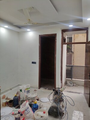 Room in 3 BHK Builder Floor at Govindpuri – for Sale