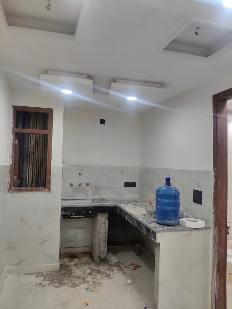 Kitchen, govindpuri 3 Bedroom 920 Sq.Ft. Builder Floor In Govindpuri Delhi 9152077