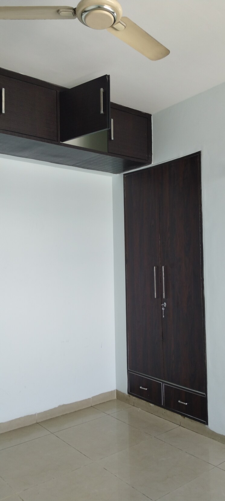 Room, eros-wembley-estate 2 Bedroom 1040 Sq.Ft. Apartment In Sector 50 Gurgaon 9152096