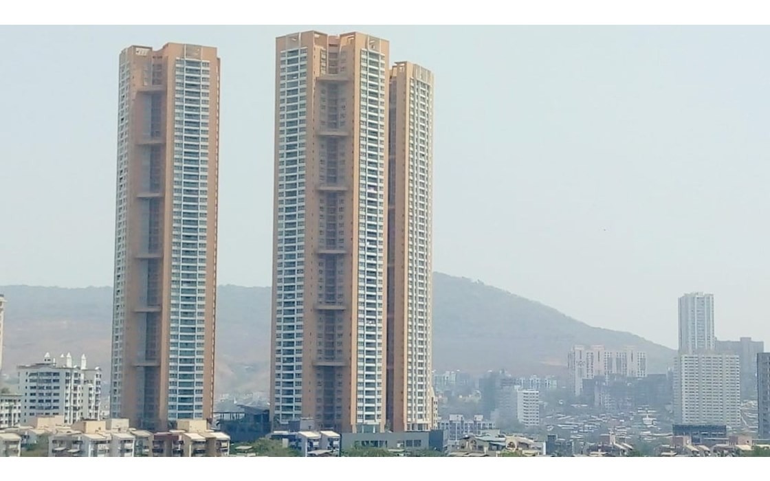 4 BHK + Servant Room Apartment For Rent in Ekta Tripolis