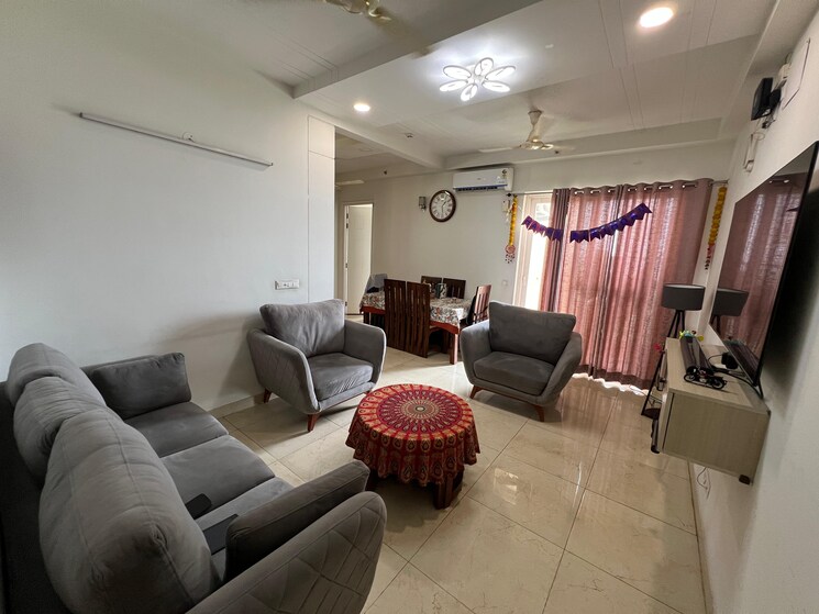 Living Room, amrapali-crystal-homes 3 Bedroom 1375 Sq.Ft. Apartment In Sector 76 Noida 9152099