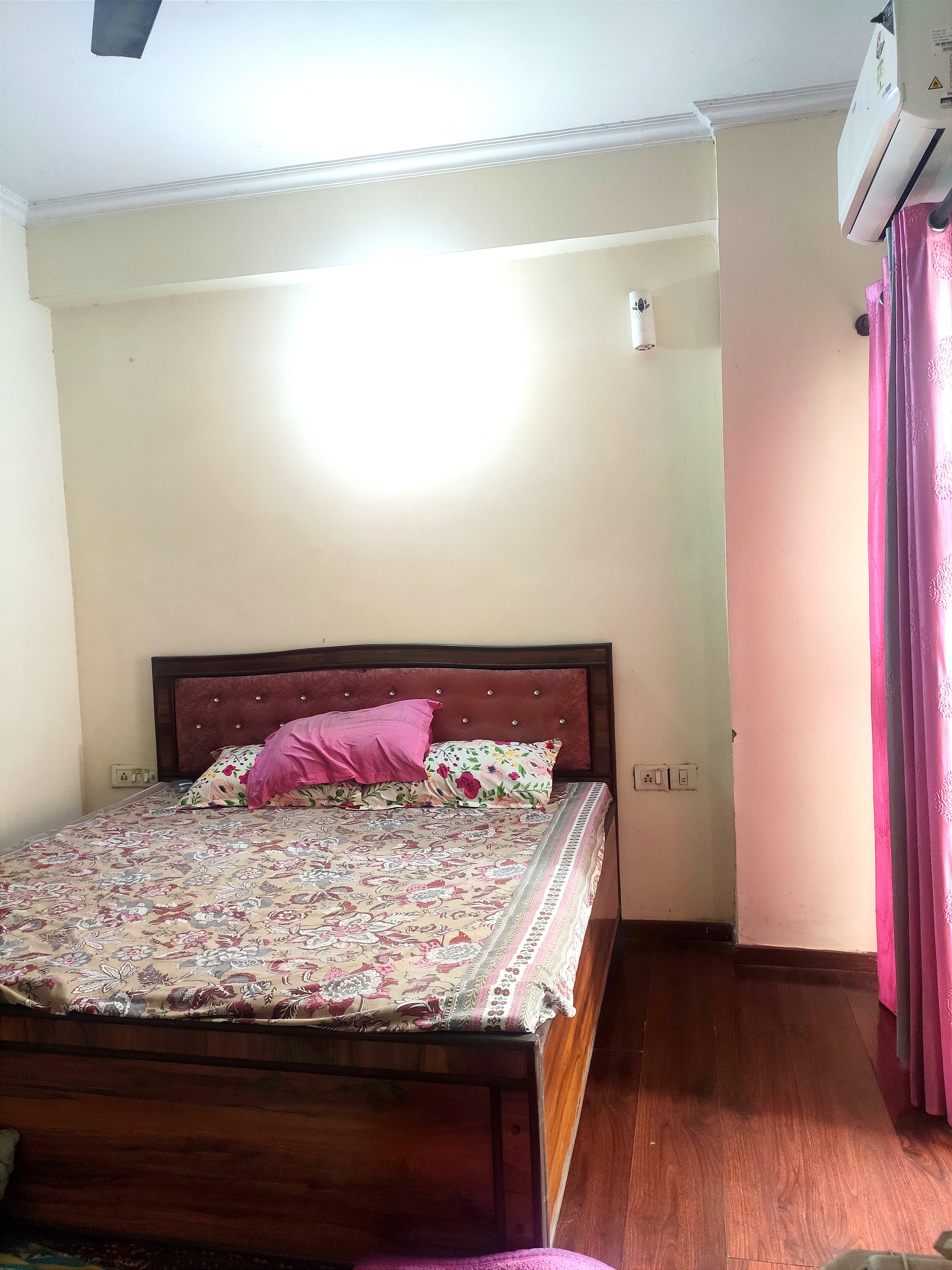 2 BHK 950 Sq.Ft. Apartment in Gardenia Golf City