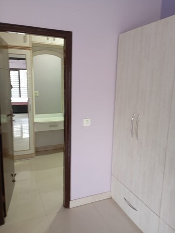 Room in 3 BHK Apartment at Gardenia Gateway, Sector 75 – for Rent