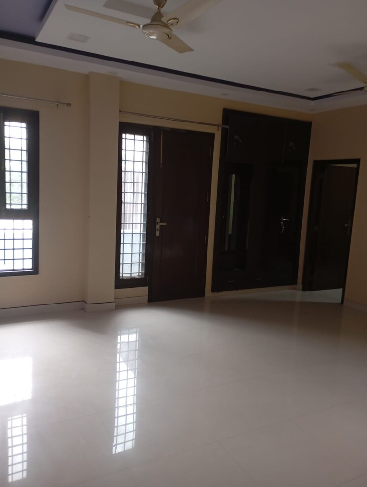 Room, gardenia-gateway 3 Bedroom 1700 Sq.Ft. Apartment In Sector 75 Noida 9152111
