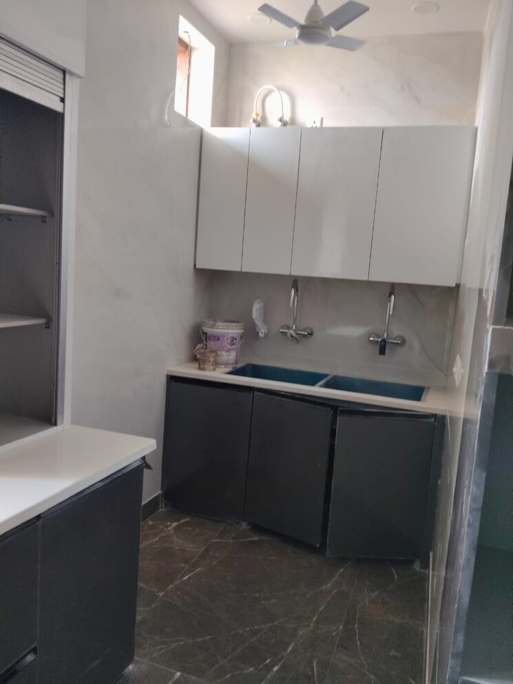 Kitchen, deep-homes-sector-73 2 Bedroom 950 Sq.Ft. Apartment In Sector 73 Noida 9152120