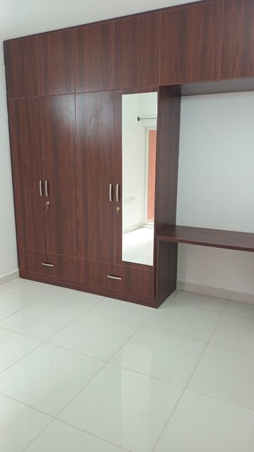 Room in 2 BHK Apartment at Modern Spaaces Engrace, Sarjapur Road – for Rent