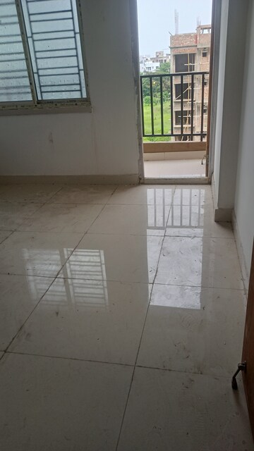 Bathroom in 2 BHK Apartment at Kristi Villa, Chinar Park – for Sale