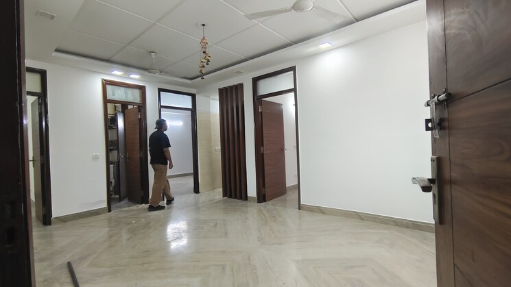 Room, palm-residency-chhatarpur 3 Bedroom 1120 Sq.Yd. Builder Floor In Chattarpur Delhi 9152150