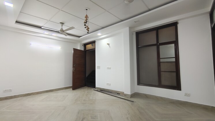 Room, palm-residency-chhatarpur 3 Bedroom 1120 Sq.Yd. Builder Floor In Chattarpur Delhi 9152150